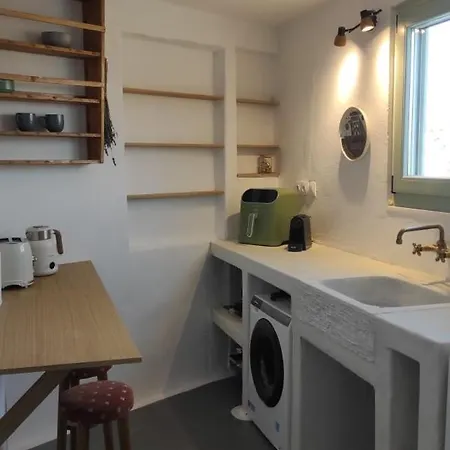 Salty Yard Dom wakacyjny Serifos Town