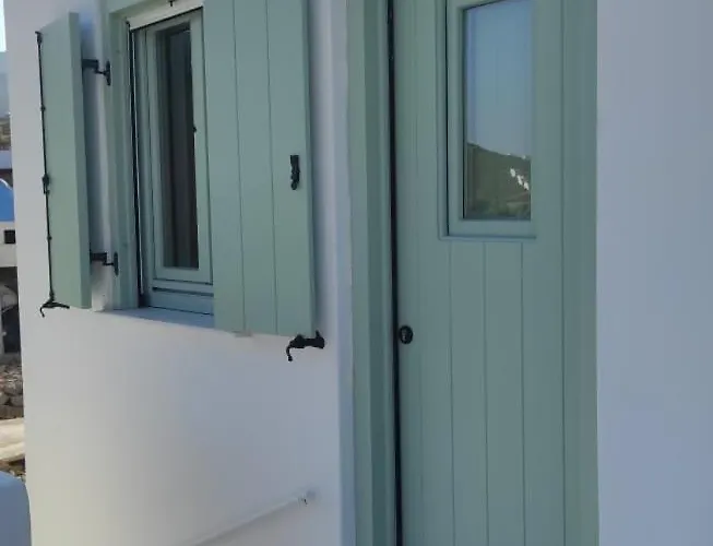 Сasa de vacaciones Salty Yard Serifos Town